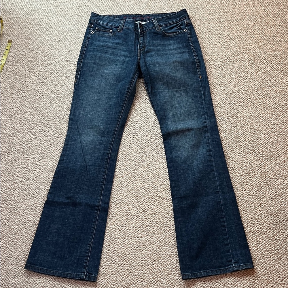 Levi’s 553 vintage mid rise bootcut size 28  6L